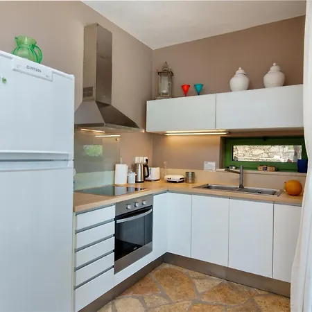 Bougainvillea بيت للعطل