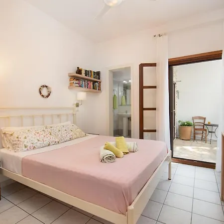 Bougainvillea Holiday home *